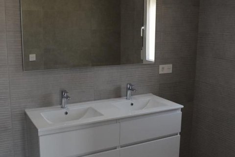 Villa in vendita a Pinoso, Alicante, Spagna 4 camere da letto, 225 mq. N° 142335 - foto 22
