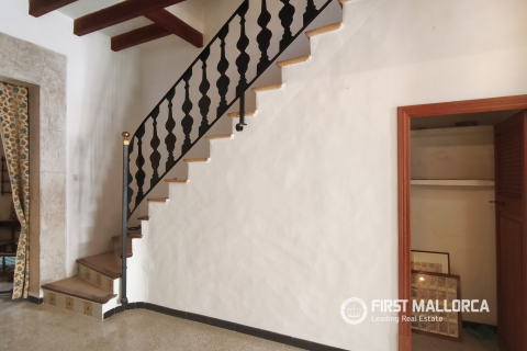 Townhouse for sale in Llucmajor, Mallorca, Spain 5 bedrooms, 283 sq.m. No. 166613 - photo 6
