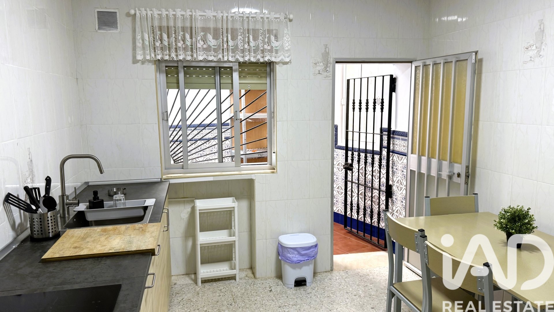 Дом в Тарифа, Кадис, Испания 7 спален, 220м2 №173096