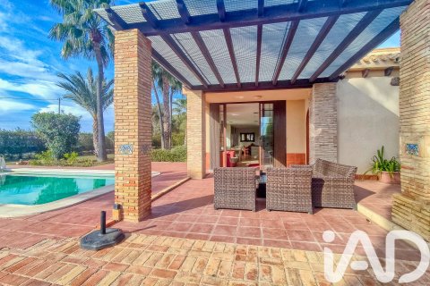 House for sale in Elche, Alicante, Spain 5 bedrooms, 386 sq.m. No. 173091 - photo 12
