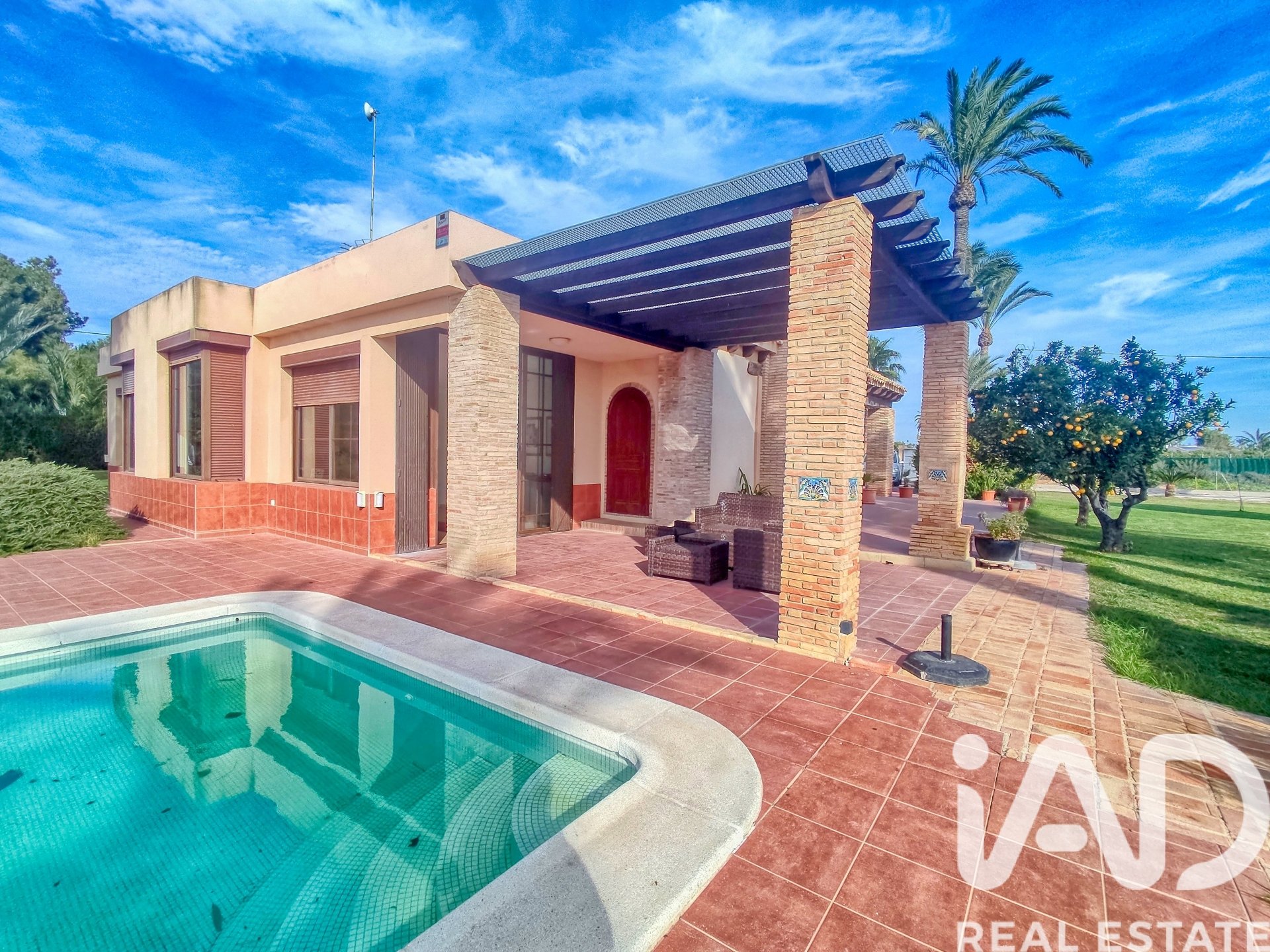 Casa a Elche, Alicante, Spagna 5 camere da letto, 386 mq. N° 173091