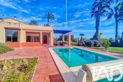House for sale in Elche, Alicante, Spain 5 bedrooms, 386 sq.m. No. 173091 - photo 3