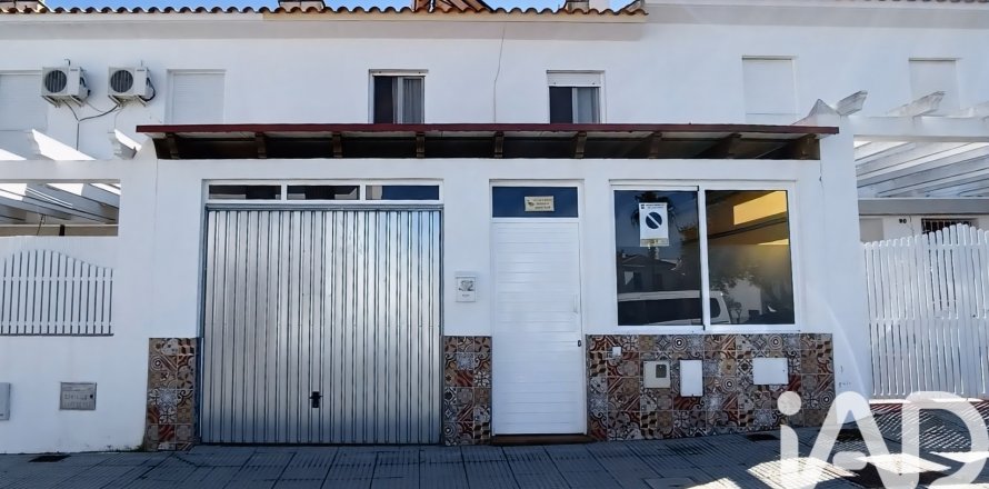 Villetta a schiera a Cartaya, Huelva, Spagna 4 camere da letto, 116 mq. N° 173092