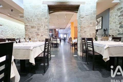 Kawiarnia / restauracja w Santa Coloma de Queralt, Tarragona, Hiszpania 725 mkw. nr 173094