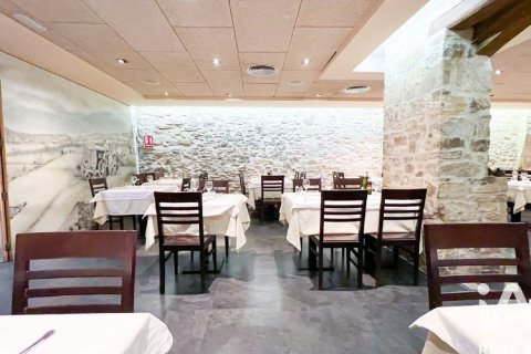 Cafe / restaurant zum Verkauf in Santa Coloma de Queralt, Tarragona, Spanien 725 m2 Nr. 173094 - Foto 10