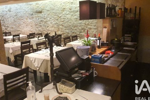 Cafe / restaurant zum Verkauf in Santa Coloma de Queralt, Tarragona, Spanien 725 m2 Nr. 173094 - Foto 11
