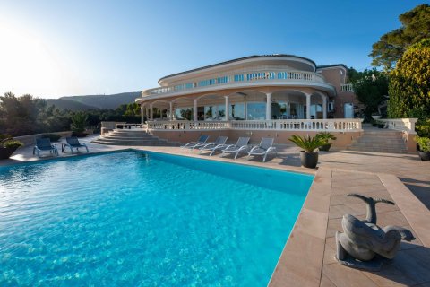 Villa zum Verkauf in Costa D'en Blanes, Mallorca, Spanien 4 Schlafzimmer, 890 m2 Nr. 155029 - Foto 3