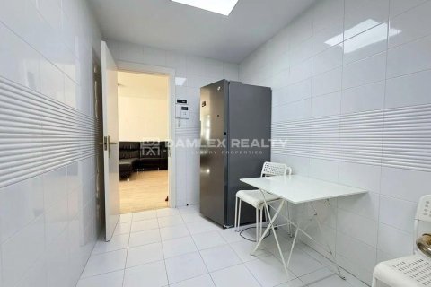 Huoneisto myytävänä Platja D'aro, Girona, Espanja, 3 makuuhuonetta, 130 m2 No. 177028 - kuva 11