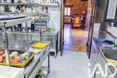 Propiedad comercial en venta en Teruel, España 1391 m2 No. 172982 - foto 30
