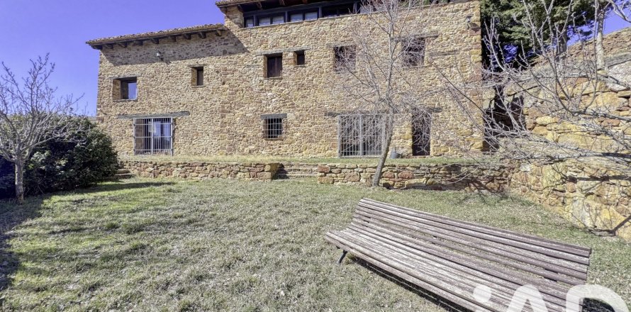 Propiedad comercial en Teruel, España 1391 m2 No. 172982