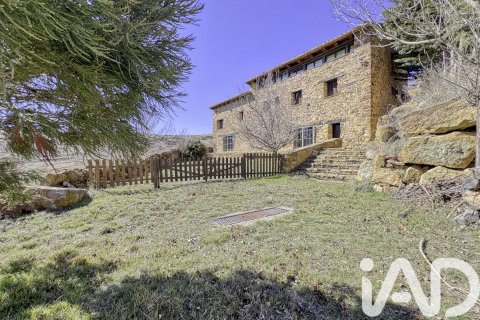 Propiedad comercial en venta en Teruel, España 1391 m2 No. 172982 - foto 16