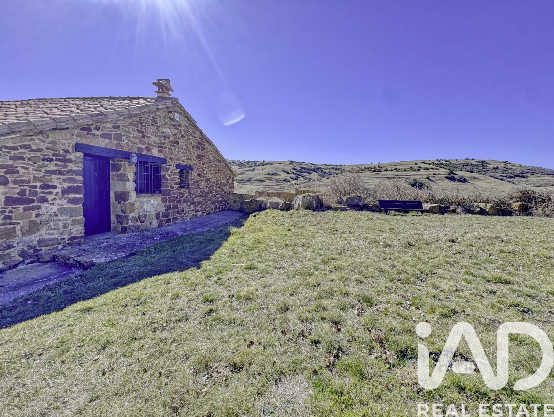 Propiedad comercial en Teruel, España 1391 m2 No. 172982