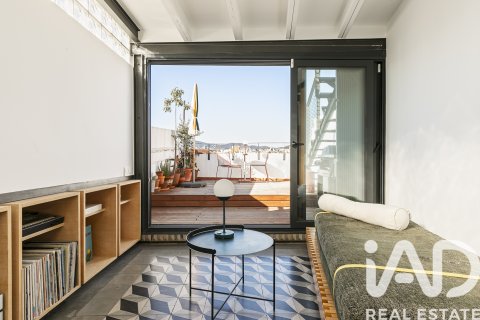 Penthouse à vendre à Barcelona, Espagne, 1 chambre, 78 m2 No. 172985 - photo 2