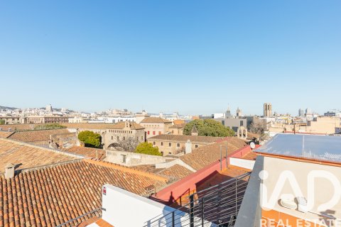 Penthouse à vendre à Barcelona, Espagne, 1 chambre, 78 m2 No. 172985 - photo 11
