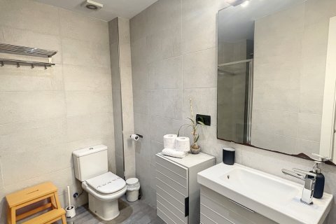 Huoneisto myytävänä Malaga, Espanja , 40 m2 No. 172984 - kuva 3
