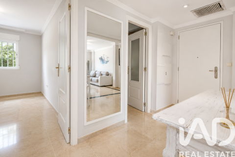 Apartament w Marbella, Malaga, Hiszpania 2 sypialnie, 143 mkw. nr 172983 – zdjęcie 26