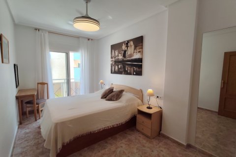 Lägenhet till salu i Cabo Roig, Alicante, Spanien 2 sovrum, 83 kvm. Nr. 190052 - foto 14