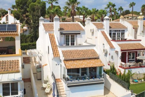 Villa à Alicante, Espagne 3 chambres, 96 m2 No. 190053