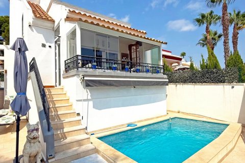 Villa zum Verkauf in Alicante, Spanien 3 Schlafzimmer, 96 m2 Nr. 190053 - Foto 8