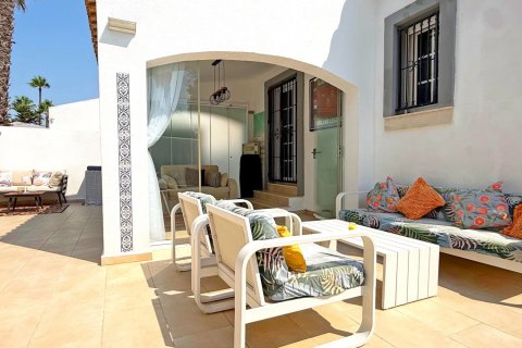 Villa zum Verkauf in Alicante, Spanien 3 Schlafzimmer, 96 m2 Nr. 190053 - Foto 7
