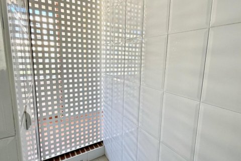 Apartamento en venta en Villajoyosa, Alicante, España 1 dormitorio, 107 m2 No. 190055 - foto 11