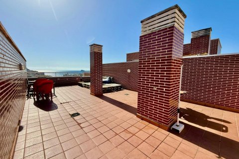 Apartamento en venta en Villajoyosa, Alicante, España 1 dormitorio, 107 m2 No. 190055 - foto 2