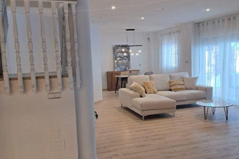 Villa till salu Orihuela, Alicante, Spanien 5 sovrum, 250 kvm. Nr. 133296 - foto 18