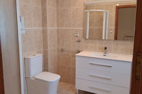 Villa till salu Orihuela, Alicante, Spanien 5 sovrum, 250 kvm. Nr. 133296 - foto 24