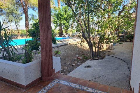 Villa till salu Orihuela, Alicante, Spanien 5 sovrum, 250 kvm. Nr. 133296 - foto 3