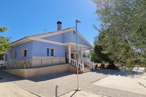 Villa en venta Yecla, Murcia, España 5 dormitorios, 175 m2 No. 133292 - foto 3