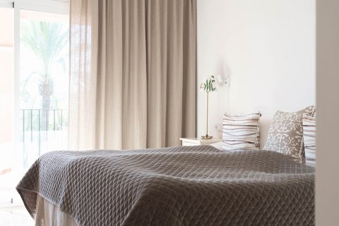 Huoneisto myytävänä Santa Ponsa, Mallorca, Espanja, 2 makuuhuonetta, 125 m2 No. 149929 - kuva 18