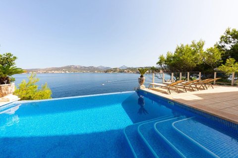Villa for sale in Santa Ponsa, Mallorca, Spain 4 bedrooms, 350 sq.m. No. 149928 - photo 2