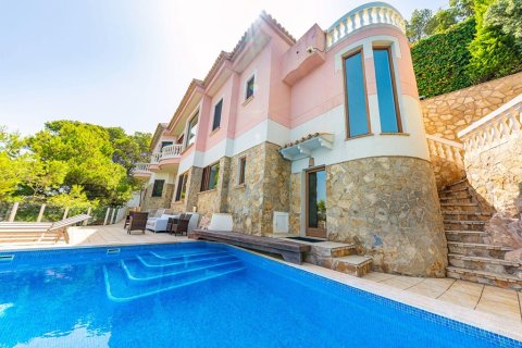 Villa for sale in Santa Ponsa, Mallorca, Spain 4 bedrooms, 350 sq.m. No. 149928 - photo 5
