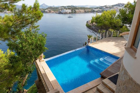 Villa for sale in Santa Ponsa, Mallorca, Spain 4 bedrooms, 350 sq.m. No. 149928 - photo 3