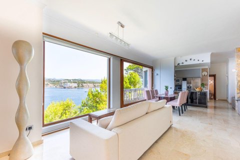 Villa for sale in Santa Ponsa, Mallorca, Spain 4 bedrooms, 350 sq.m. No. 149928 - photo 14