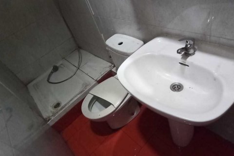 Huoneisto myytävänä Badalona, Barcelona, Espanja, 2 makuuhuonetta, 60 m2 No. 186386 - kuva 8