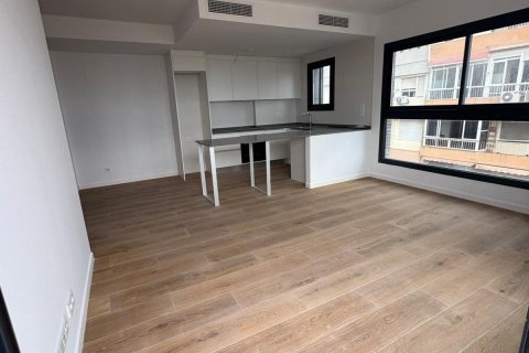 Huoneisto myytävänä Alicante, Espanja, 3 makuuhuonetta, 120 m2 No. 161232 - kuva 13