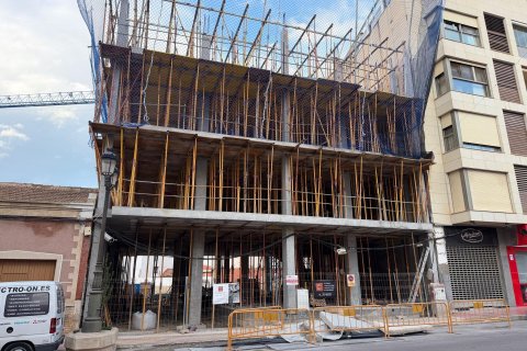 Huoneisto myytävänä Guardamar del Segura, Alicante, Espanja, 2 makuuhuonetta, 72 m2 No. 161235 - kuva 12