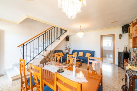 Kaupunkipientalo myytävänä Torremendo, Alicante, Espanja, 5 makuuhuonetta, 145 m2 No. 154563 - kuva 18