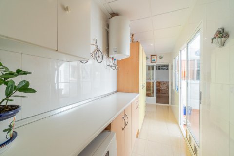 Kaupunkipientalo myytävänä Torremendo, Alicante, Espanja, 5 makuuhuonetta, 145 m2 No. 154563 - kuva 10