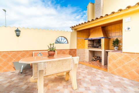 Kaupunkipientalo myytävänä Torremendo, Alicante, Espanja, 5 makuuhuonetta, 145 m2 No. 154563 - kuva 14