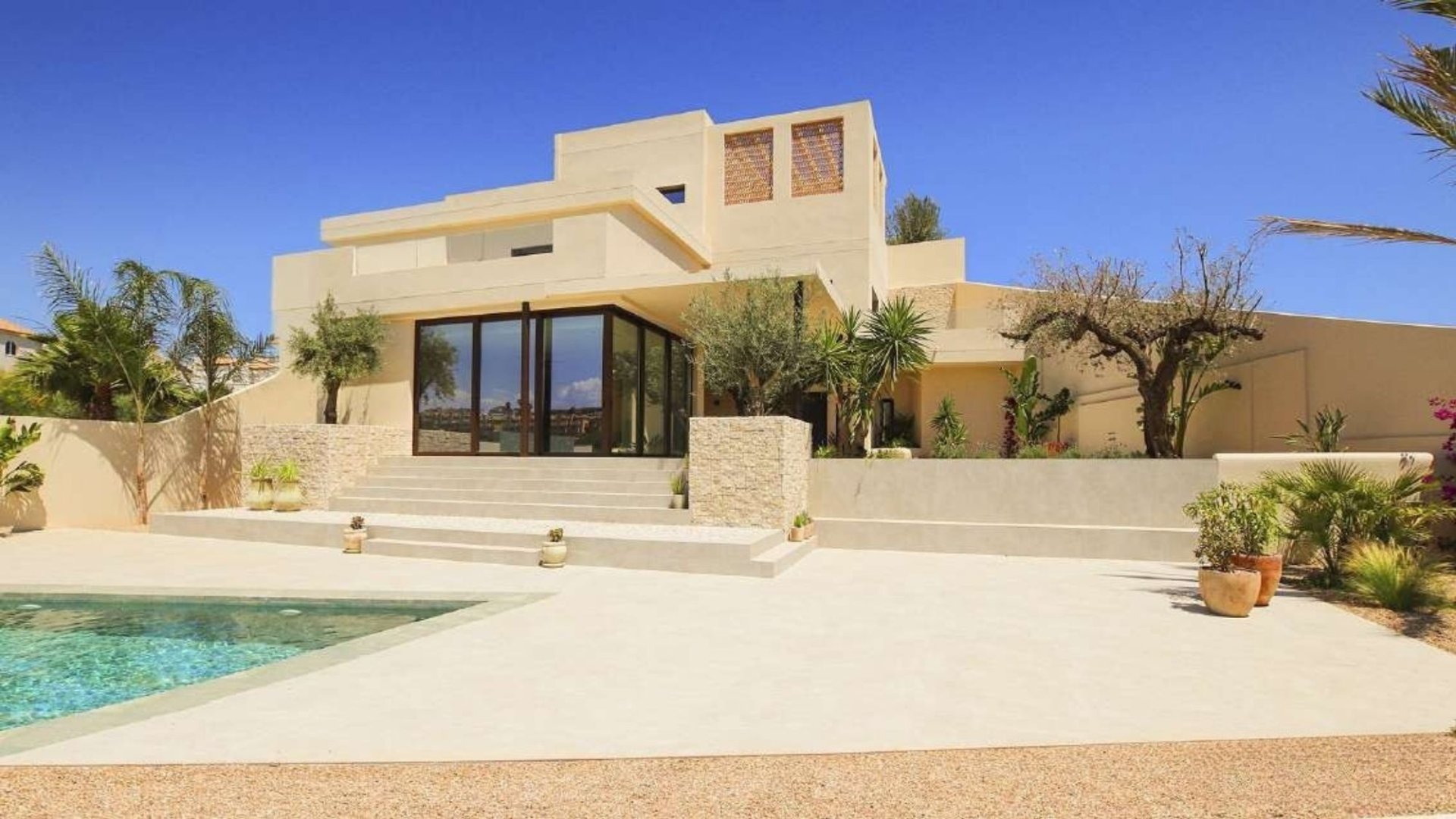 Willa w La Marina, Alicante, Hiszpania 4 sypialnie, 350 mkw. nr 192478