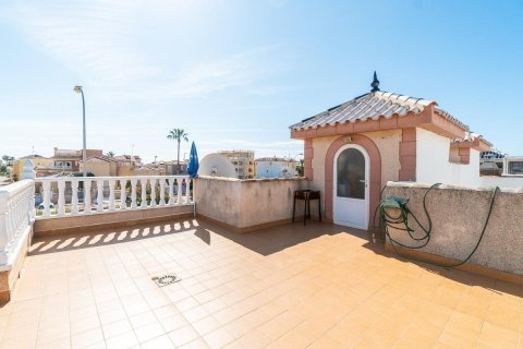 Villa zum Verkauf in Punta Prima, Alicante, Spanien 3 Schlafzimmer, 67 m2 Nr. 192481 - Foto 27
