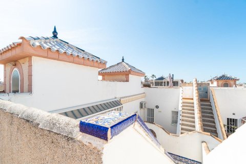 Villa zum Verkauf in Punta Prima, Alicante, Spanien 3 Schlafzimmer, 67 m2 Nr. 192481 - Foto 28