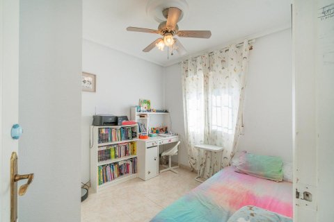 Villa zum Verkauf in Punta Prima, Alicante, Spanien 3 Schlafzimmer, 67 m2 Nr. 192481 - Foto 12