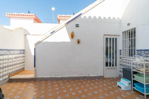 Villa zum Verkauf in Punta Prima, Alicante, Spanien 3 Schlafzimmer, 67 m2 Nr. 192481 - Foto 24