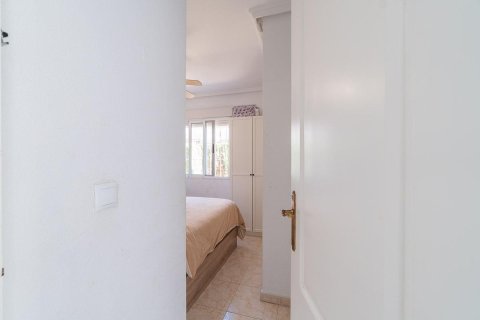 Villa zum Verkauf in Punta Prima, Alicante, Spanien 3 Schlafzimmer, 67 m2 Nr. 192481 - Foto 18