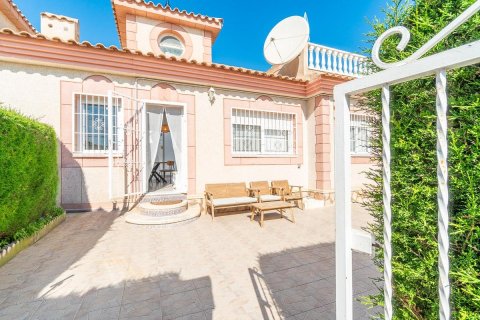 Villa zum Verkauf in Punta Prima, Alicante, Spanien 3 Schlafzimmer, 67 m2 Nr. 192481 - Foto 6