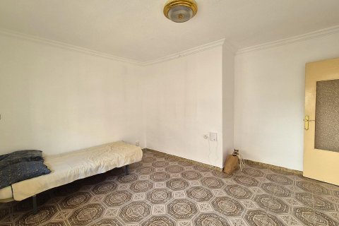 Huoneisto myytävänä Alicante, Espanja, 1 makuuhuone, 75 m2 No. 193304 - kuva 2