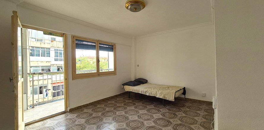 Huoneisto Alicante, Espanja 1 makuuhuone, 75 m2 No. 193304